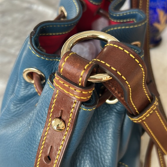 Dooney & Bourke Samba Drawstring bag - Picture 5 of 11